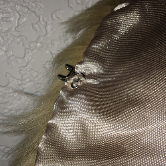 J.Crew Crew Cuts Faux Fur Blonde Vest SZ: XS/S - Picture 4 of 5